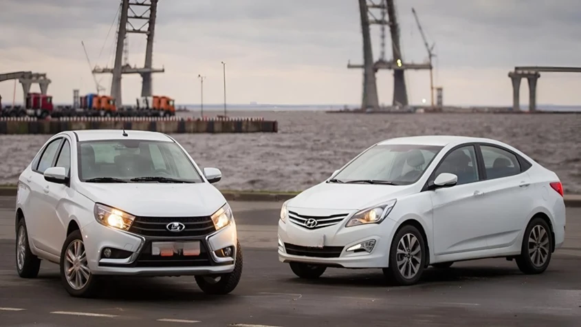 Что лучше купить: Solaris HS или Lada Vesta?